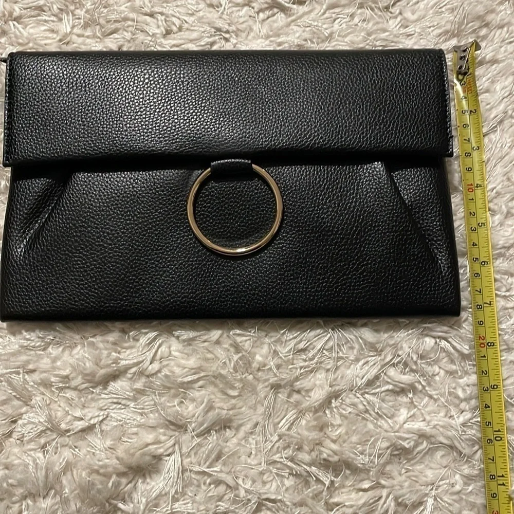 Women's Black & Gold O Ring Fold Clutch Purse With Crossbody Chain Strap
